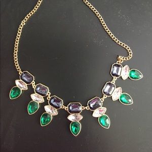 Statement necklace